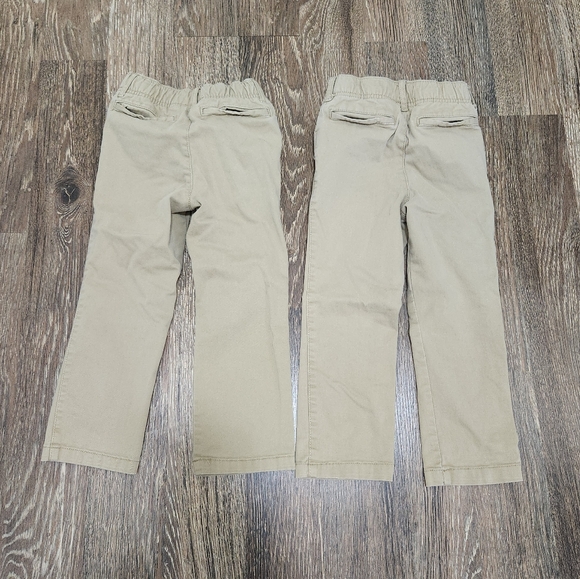 Boys Childrens Place 2 pair Pull on Khaki uniform pants size 4 - Picture 5 of 13